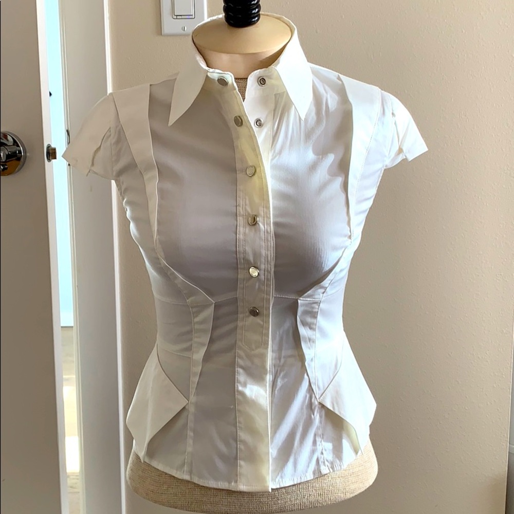 Karen Millen short sleeve button up blouse sz 2